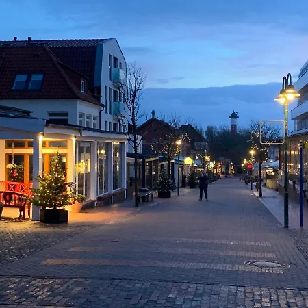 Haus Fredeborg Апартаменты *